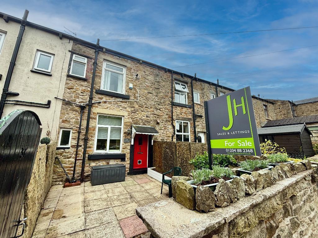 Quakersfield, Tottington, Bury, Lancashire, BL8 4AZ